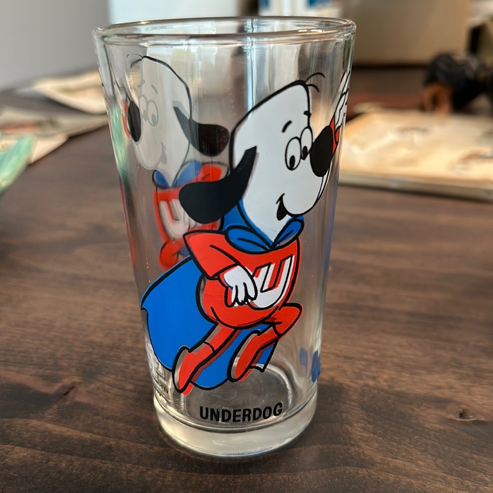 Vintage Underdog Drinking Glass
